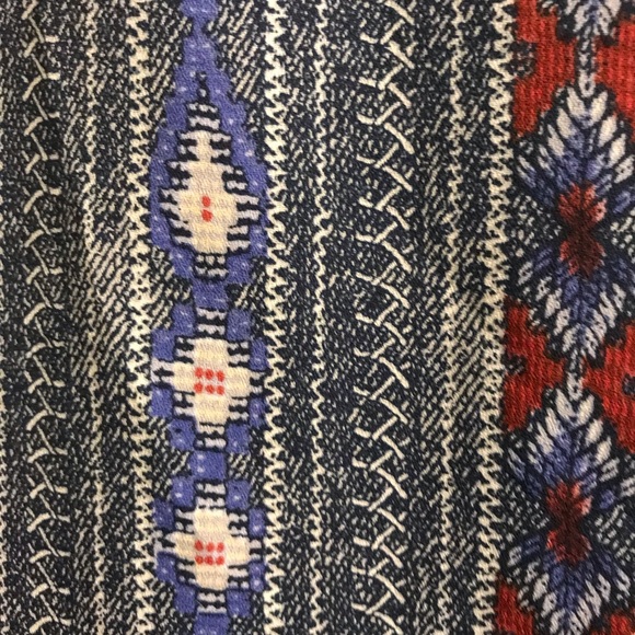 BatWing PopOver Top - Picture 5 of 5